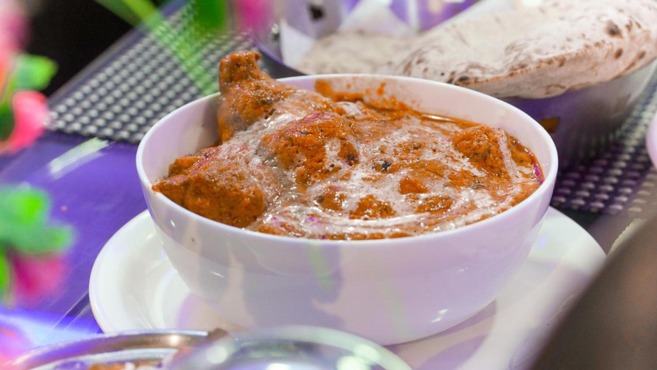 אלמורה Aeradyo Inn מראה חיצוני תמונה